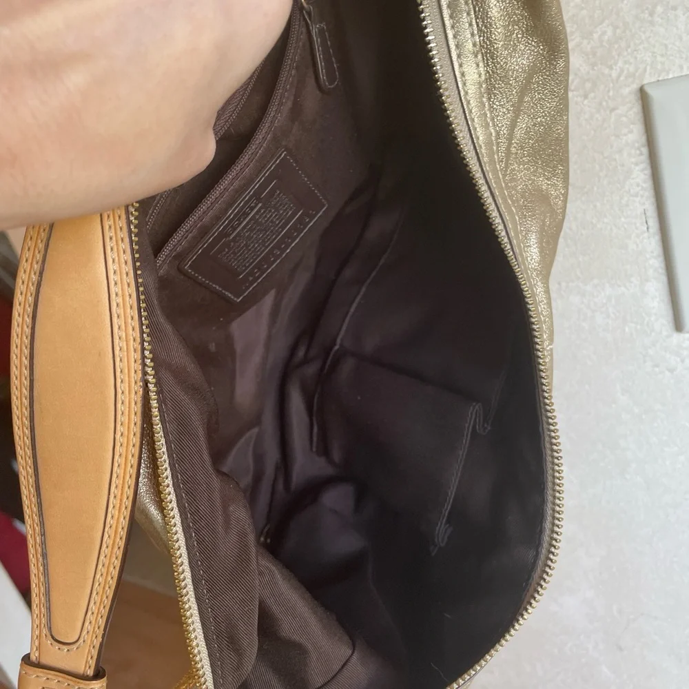 Light Gold Coach Purse - Picture 8 of 8
